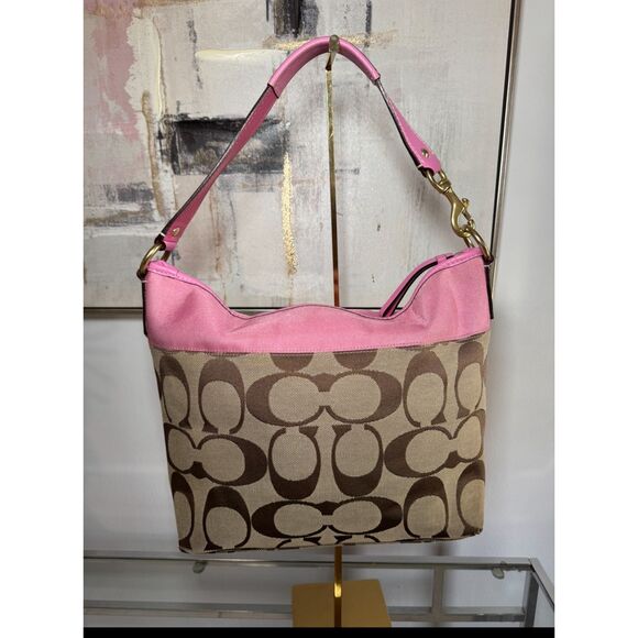 💖 Vintage Coach Pink & Signature Canvas Shoulder Bag 💖 - Picture 2 of 8